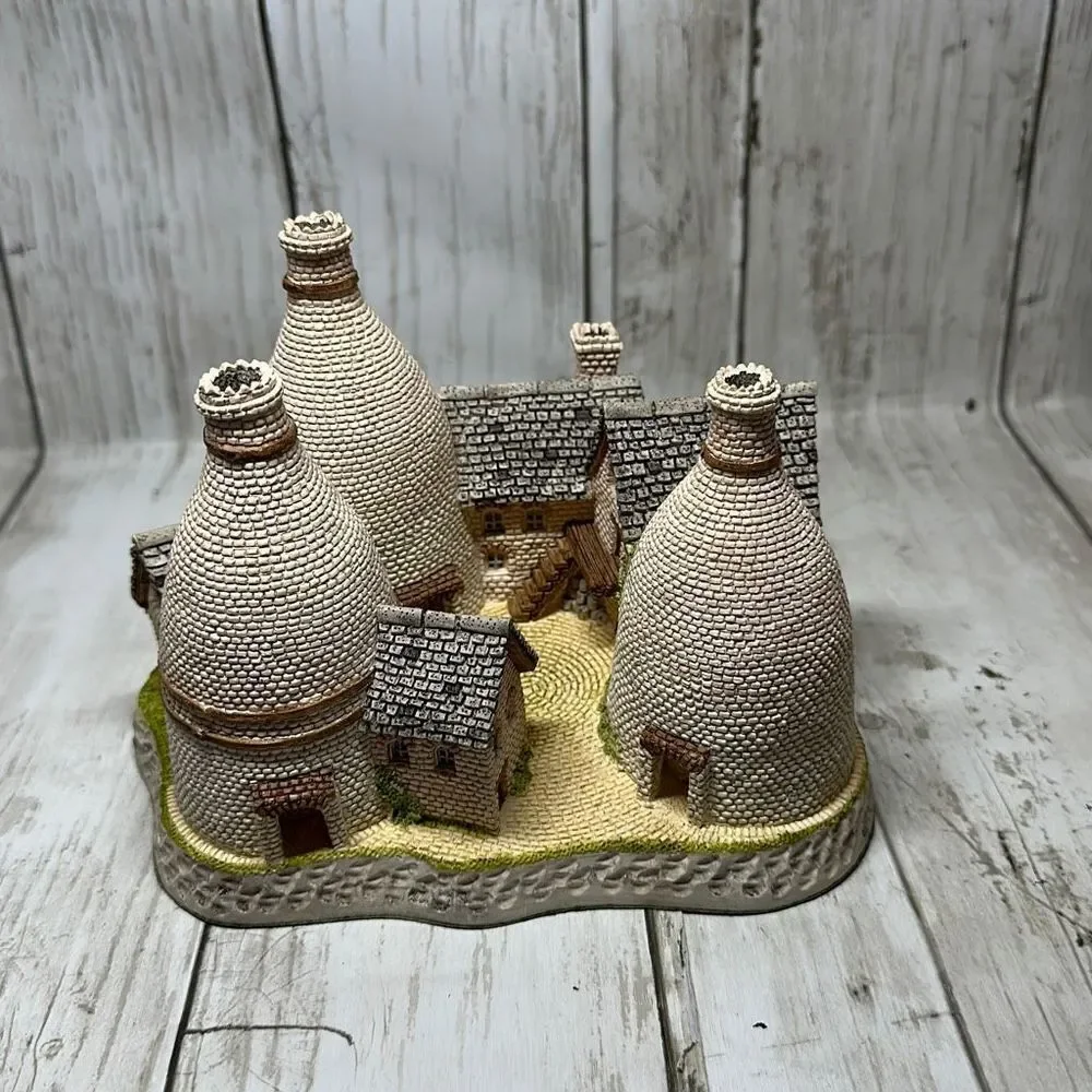 David Winter Cottages‎ The Midlands Collection The Bottle Kilns 1987